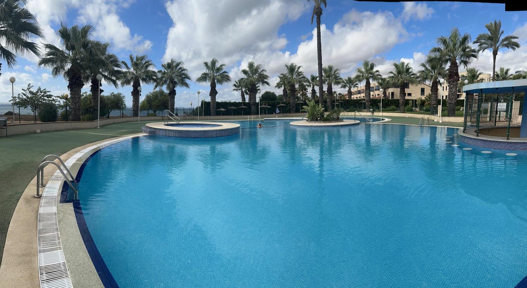 Apartamento Con Jardin En Playa Cabo Roig Tiene Wifi Orihuela Dış mekan fotoğraf